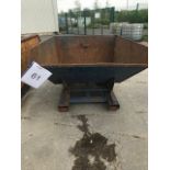 DTEC 200KG Tipping Skip