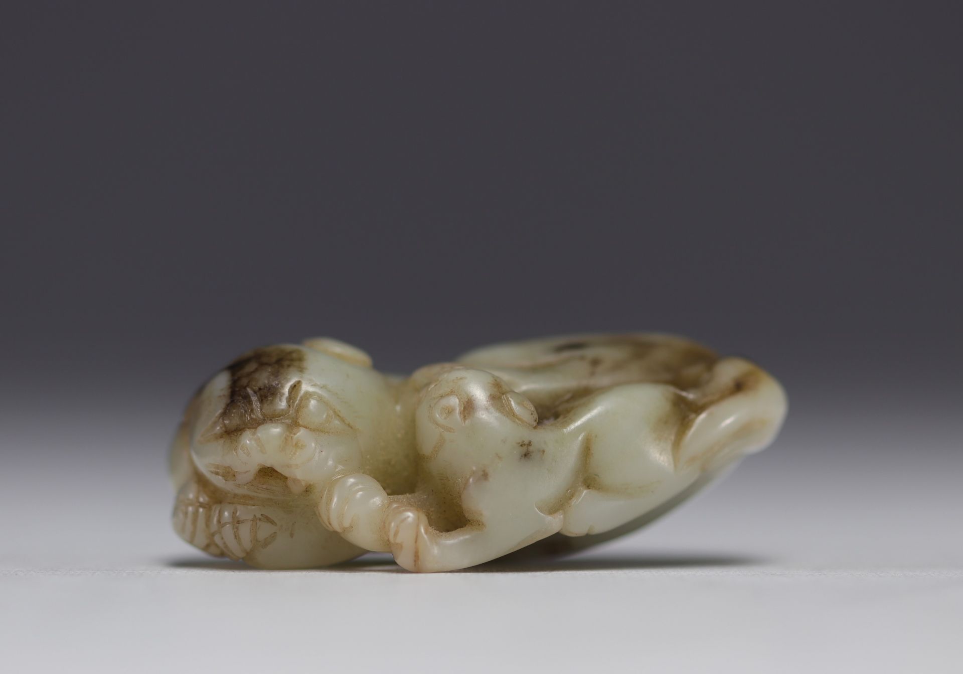 China - Carved jade reclining lions, 18th century. - Image 2 of 9