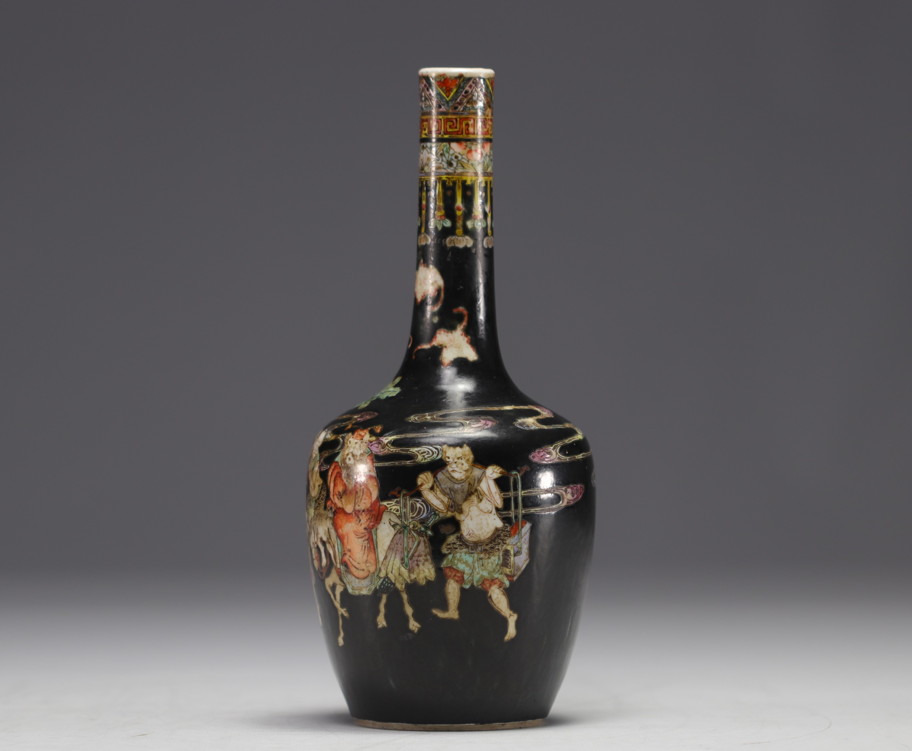 China - Black family porcelain vase decorated with figures and horsemen, Kangxi mark. - Image 3 of 6