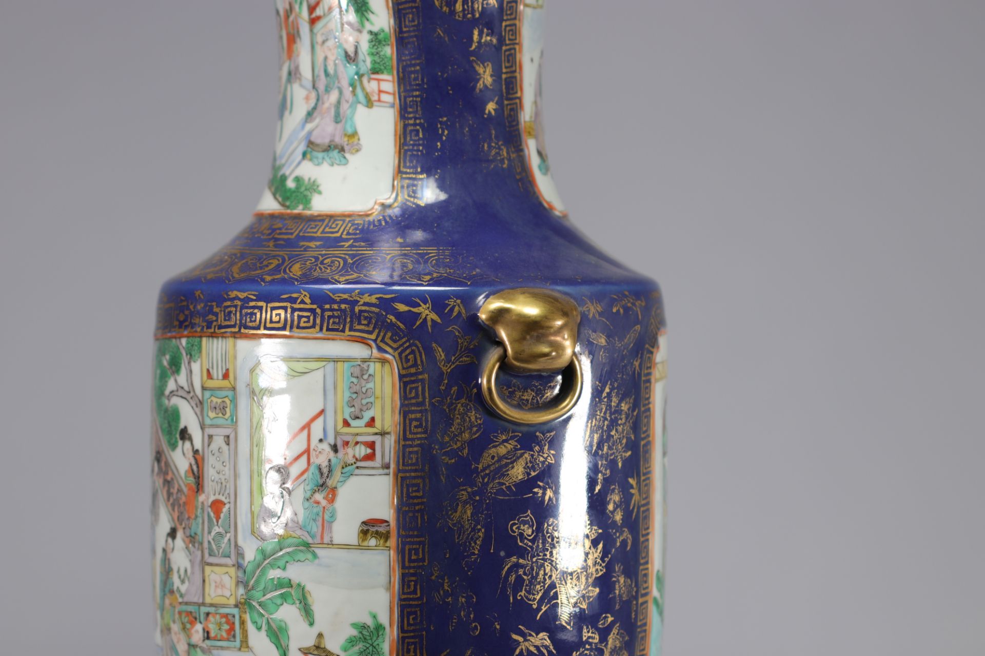 Large pair of blue powdered porcelain vases decorated with scenes of life from the 19th century - Image 9 of 11