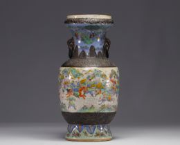 China - Nanking porcelain vase with battle scene decoration, 19th century.