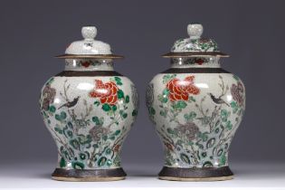 China, pair of covered vases in green family porcelain, Nanjing, late 19th century