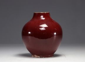 China - Oxblood porcelain vase, Qing dynasty.