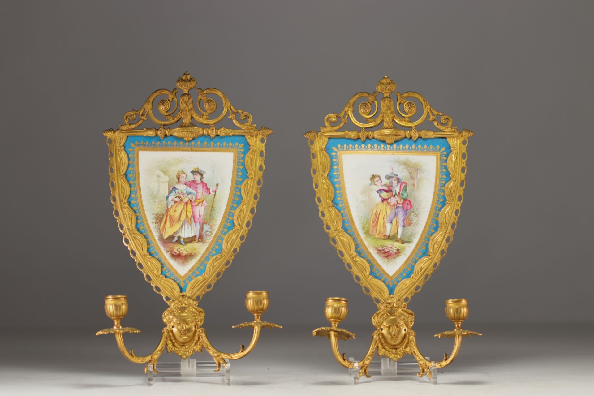 A pair of Sevres porcelain sconces with chased ormolu mounts. - Image 5 of 6