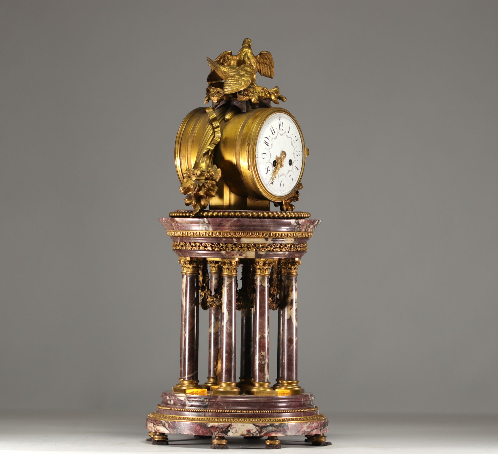 Temple portico clock in marble and gilt bronze, 19th century. - Image 2 of 4