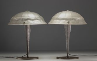 Muller Freres Luneville - Pair of Art Deco desk lamps, stylized glass domes. Signed.