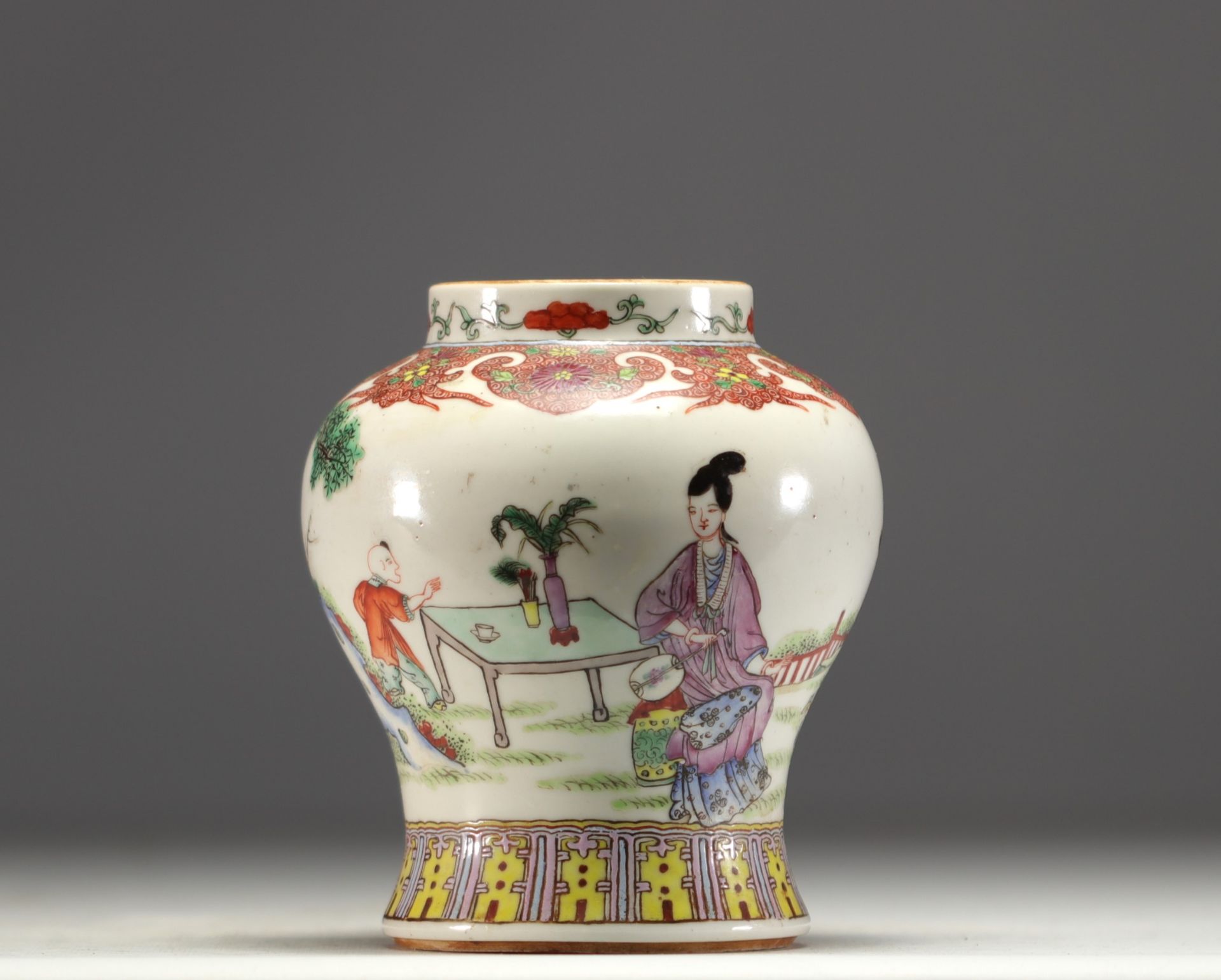 China - Famille rose porcelain vase decorated with women and children. - Image 4 of 4