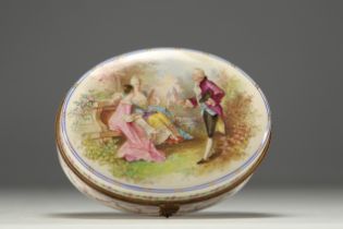 Sevres - Chateau des Tuilleries - Porcelain box decorated with a galant scene.