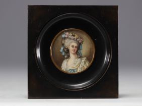 V. LEBRUN (1755-1842) Miniature, Portrait of "Marie Antoinette" .