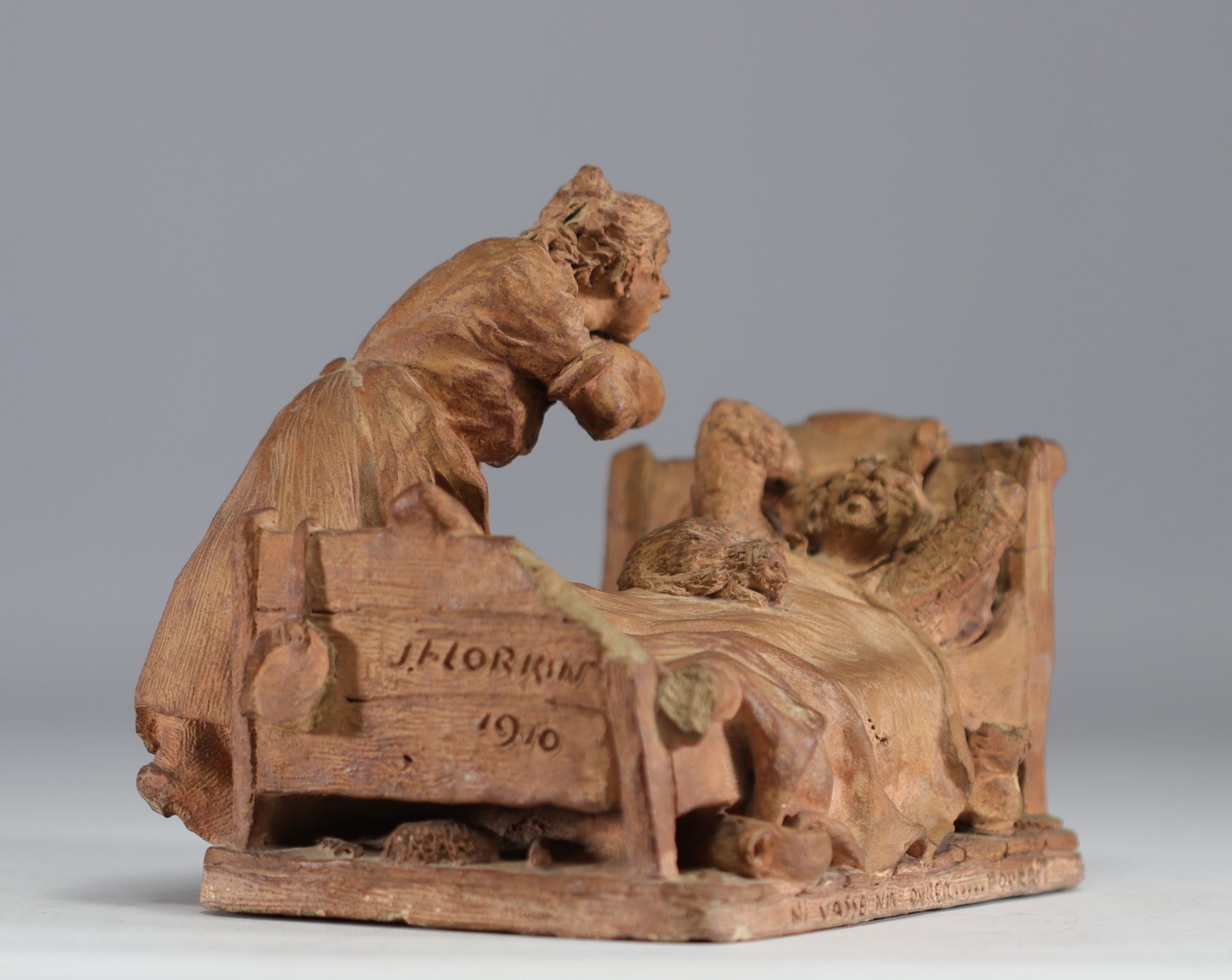 Jean FLORKIN (1876-?) "Ni vasse nin ovrer....pourri?" Terracotta sculpture. - Image 2 of 3