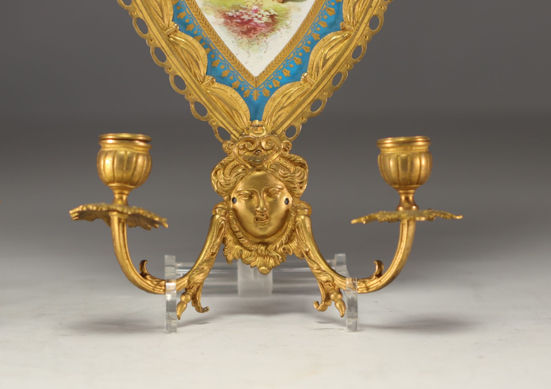 A pair of Sevres porcelain sconces with chased ormolu mounts. - Image 3 of 6