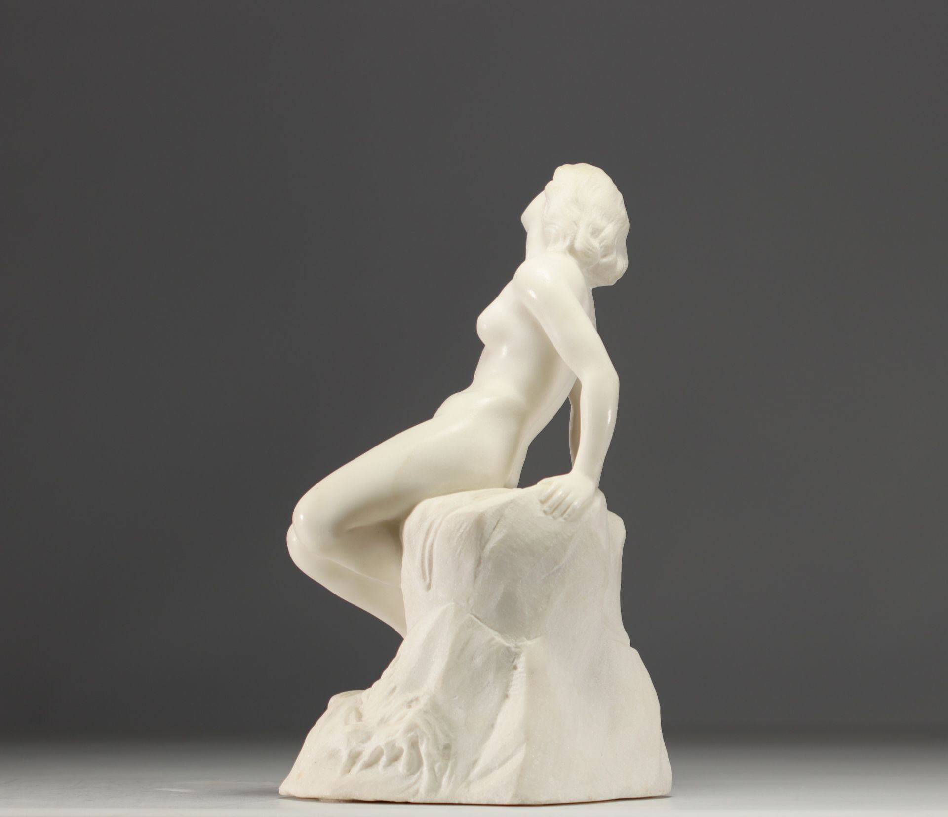 "Nude young woman" Sculpture in white marble. - Image 4 of 4