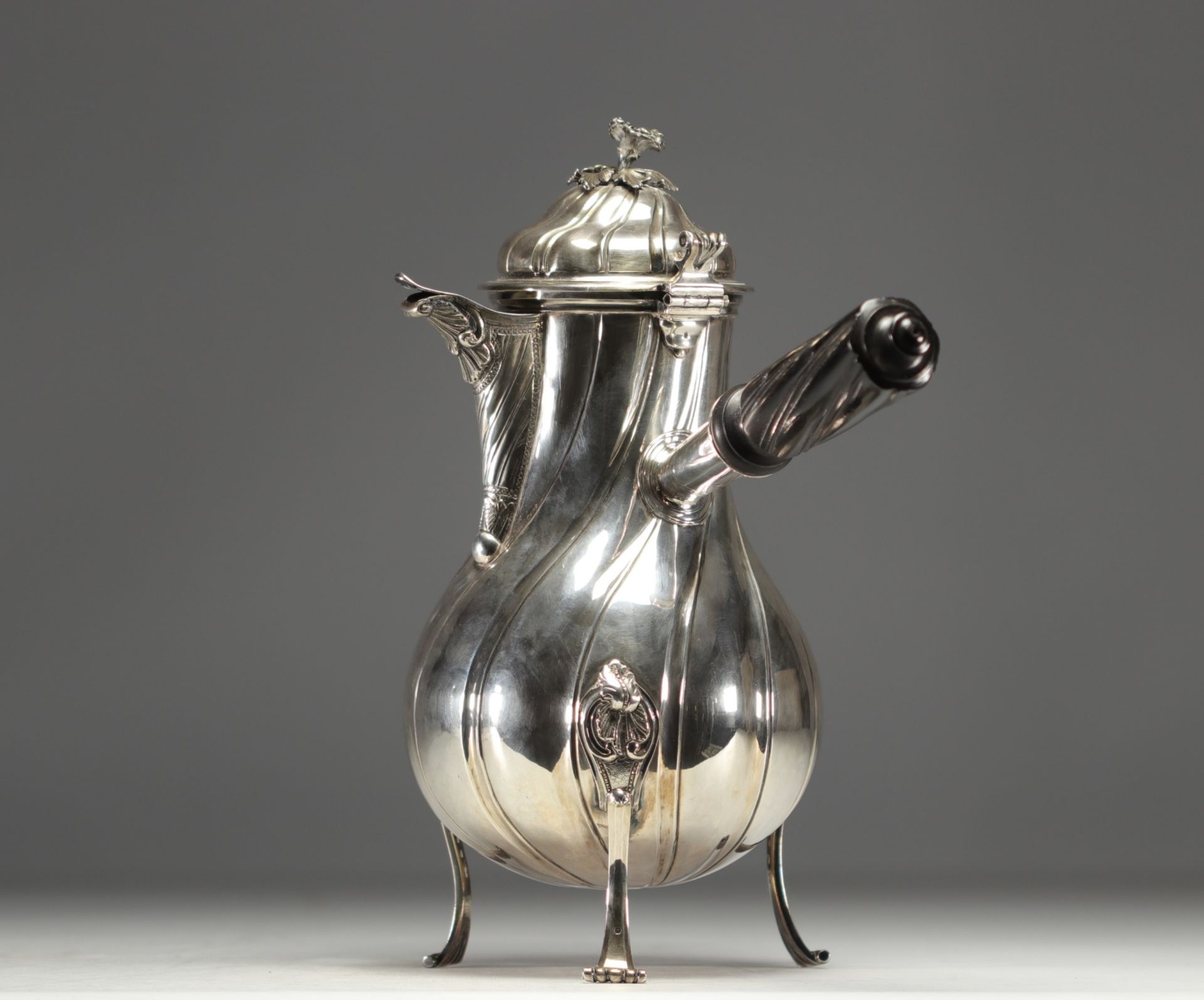 Imposing Louis XV silver coffee pot and chocolate pot, Lille, 1752.