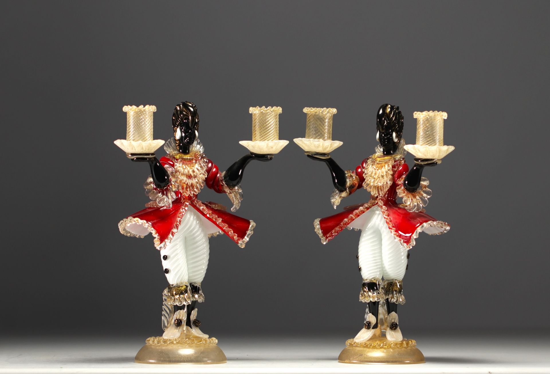 Murano - Pair of candelabra with figures, circa 1920. - Image 2 of 2