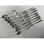 Mismatched set of solid silver cutlery weighing 770gr.