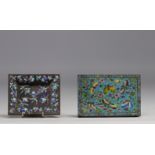 China - Set consisting of a cloisonne enamel box and dish, 19th century.