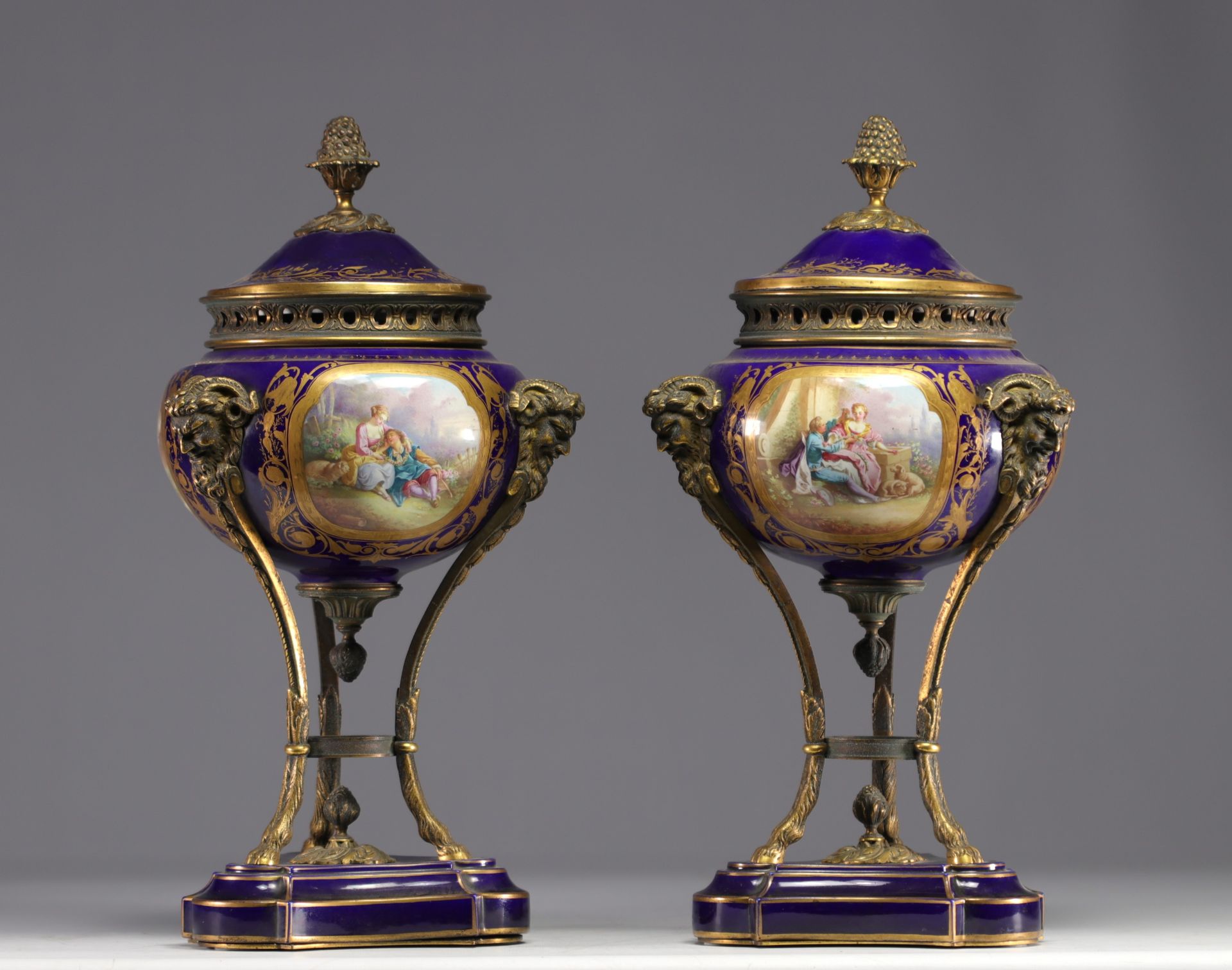 Pair of Sevres porcelain cassolettes decorated with gallant scenes, mounted on bronze. - Image 5 of 5