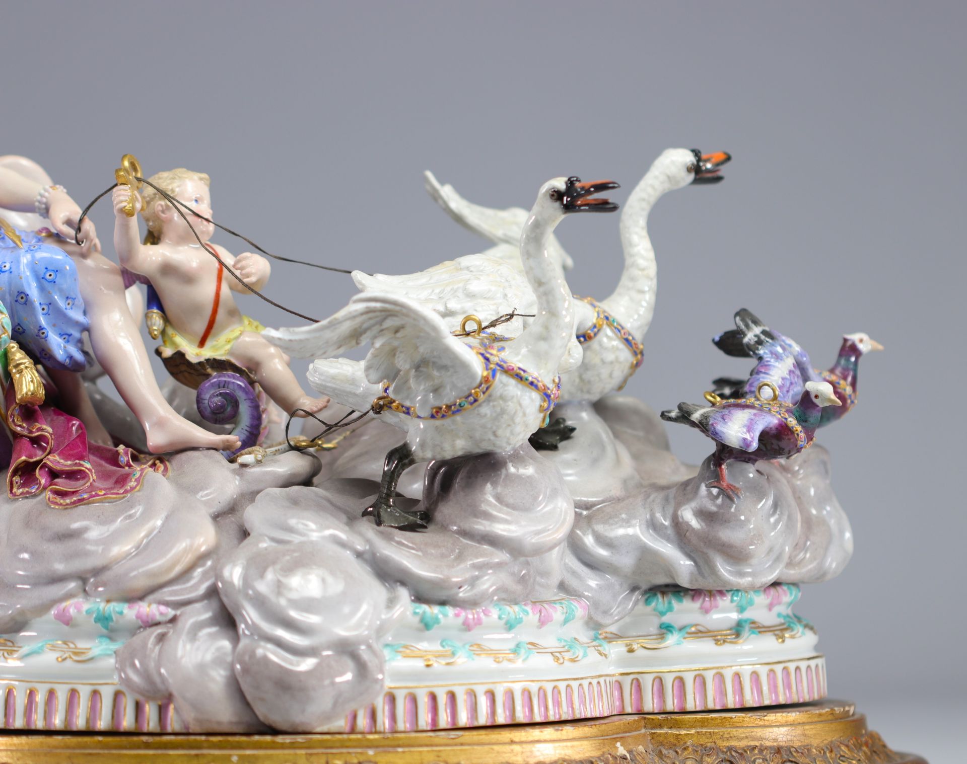 Meissen, large porcelain group depicting "Venus in her chariot drawn by Swans". - Image 6 of 6