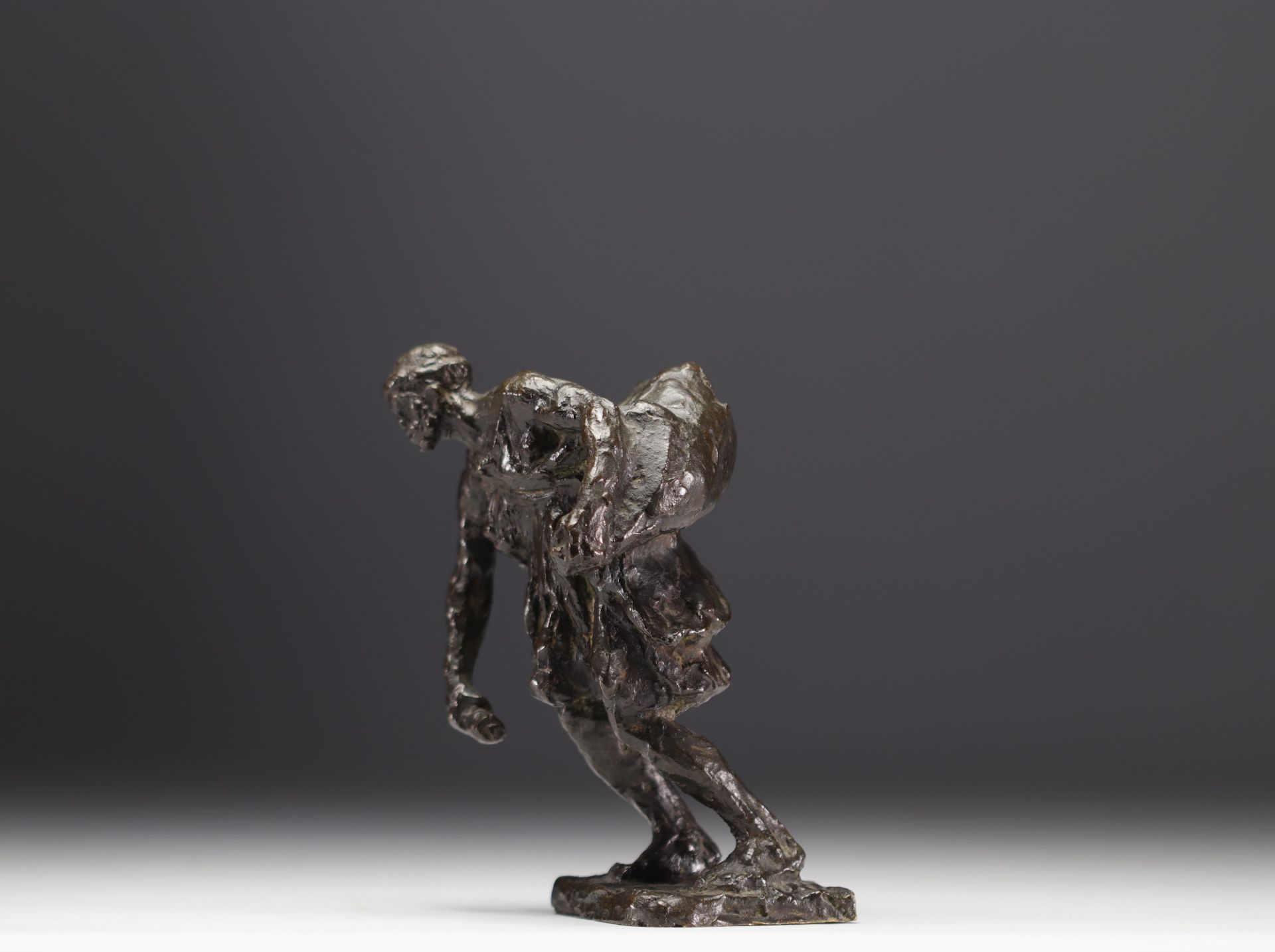 Gaston BROQUET (1880-1947) "The bag bearer" Orientalist bronze. - Image 3 of 5