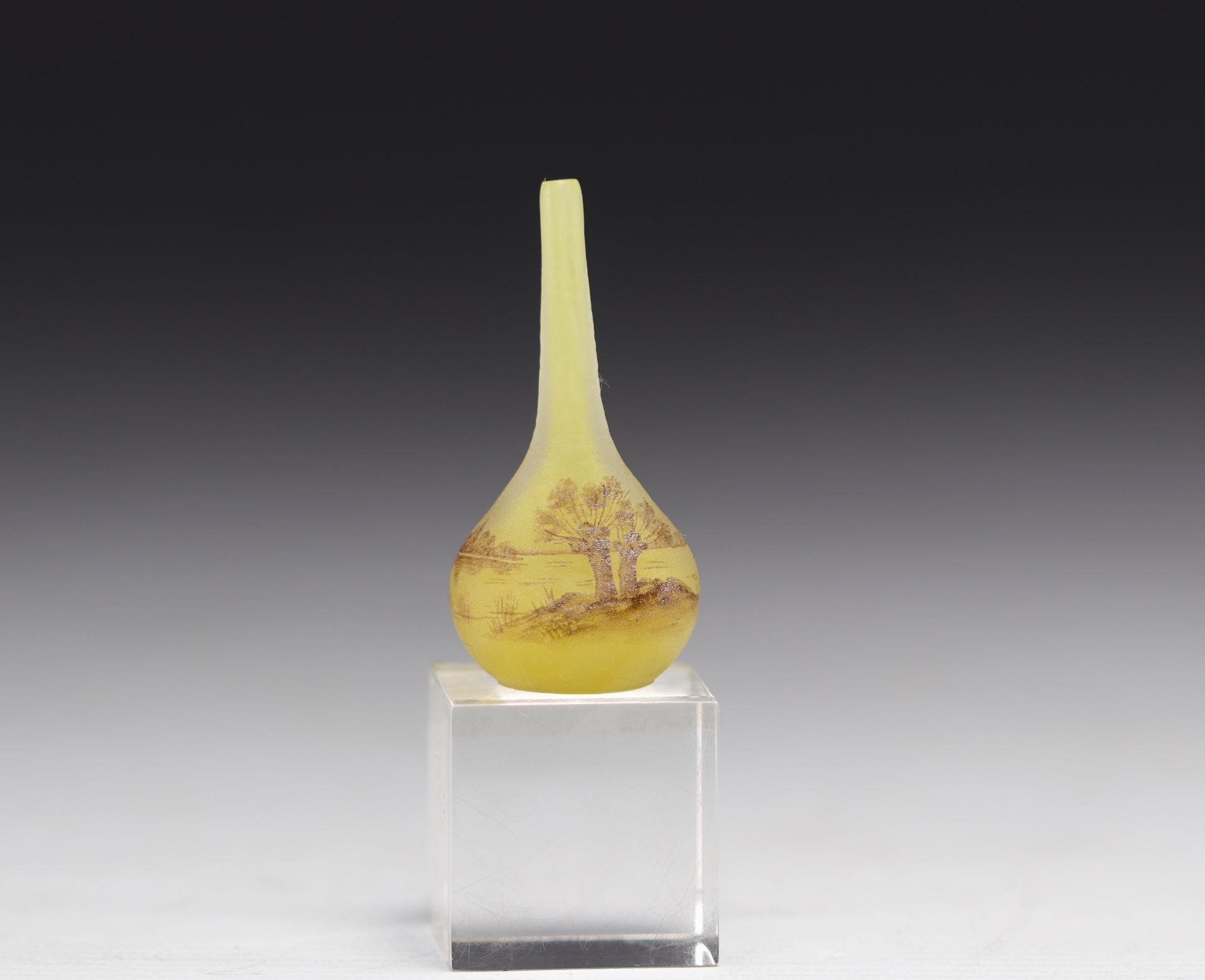 DAUM Nancy - Miniature soliflore vase with landscape design on a yellow background.