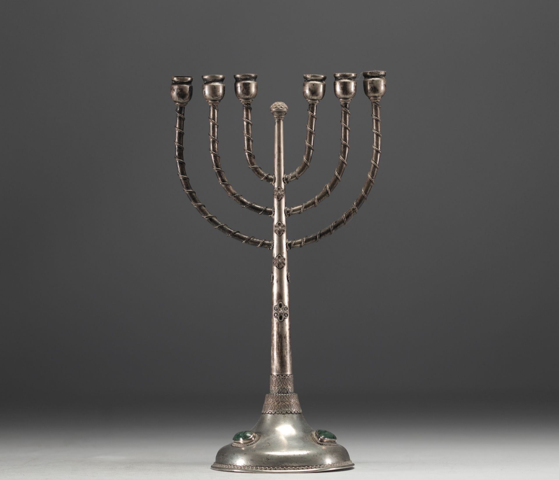 Judaica - Solid silver Menorah with Malachite cabochons. - Bild 2 aus 2