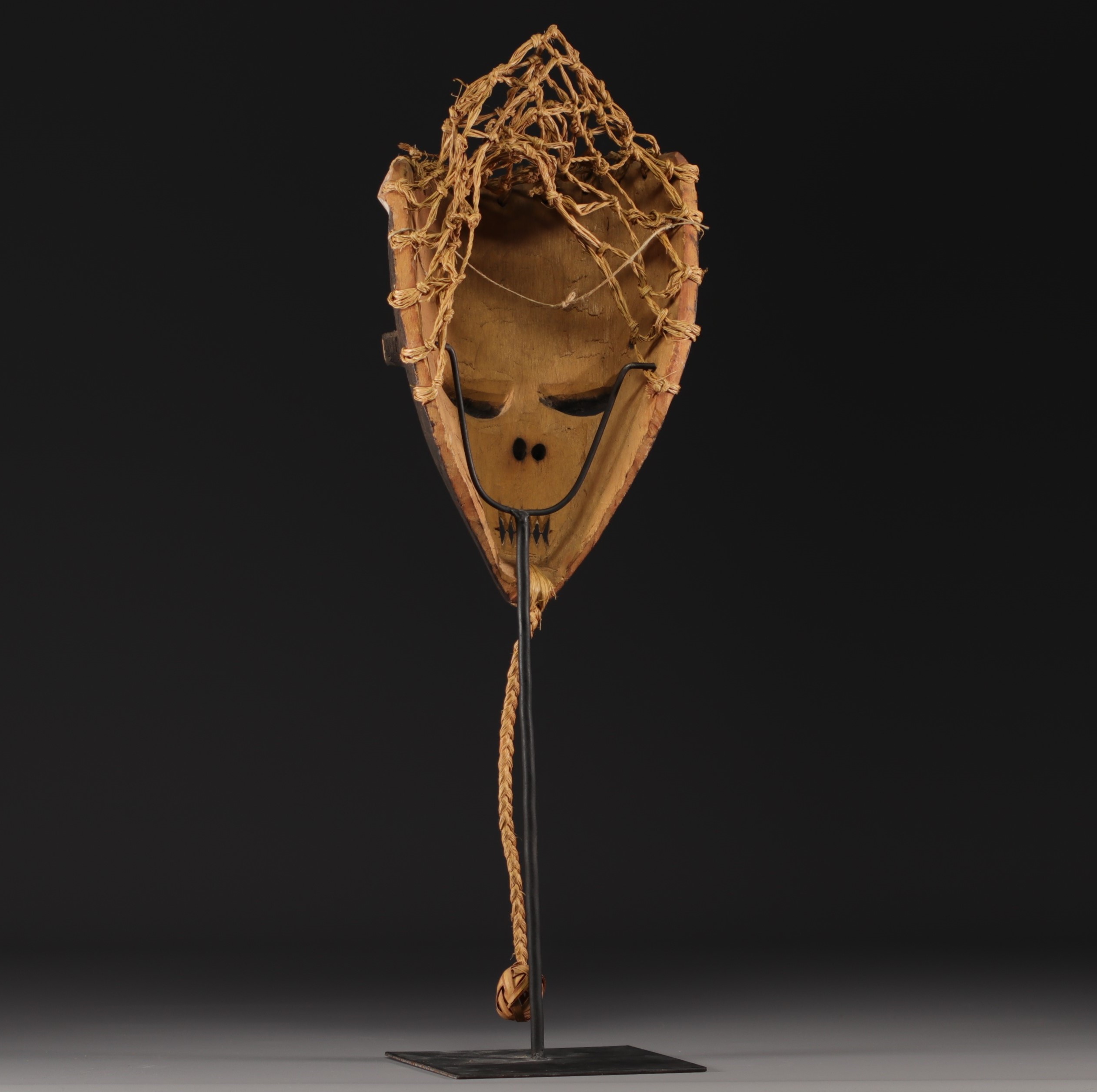 Salampasu Mask - Rep. Dem. Congo - Image 6 of 6