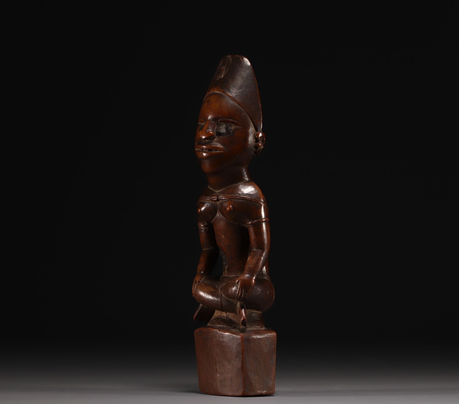 Female figure - Yombe - Rep.dem.Congo - Image 2 of 5