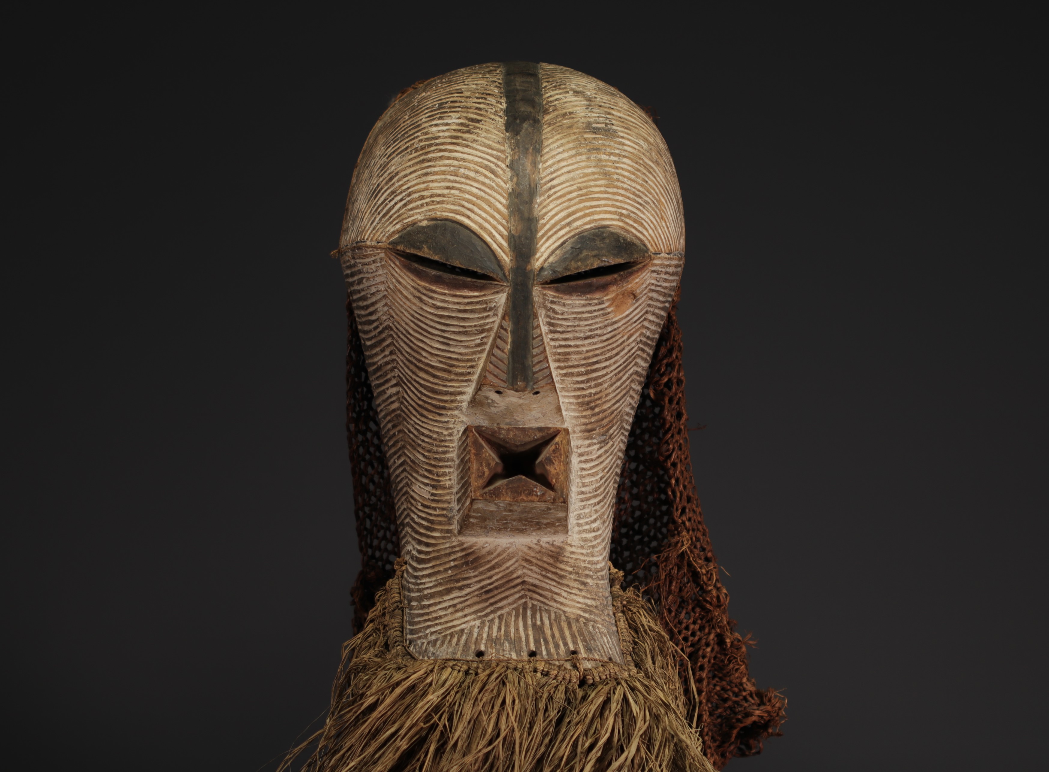 Kifwebe mask (Luba Songye) - Dem.Rep.Congo - Image 5 of 7