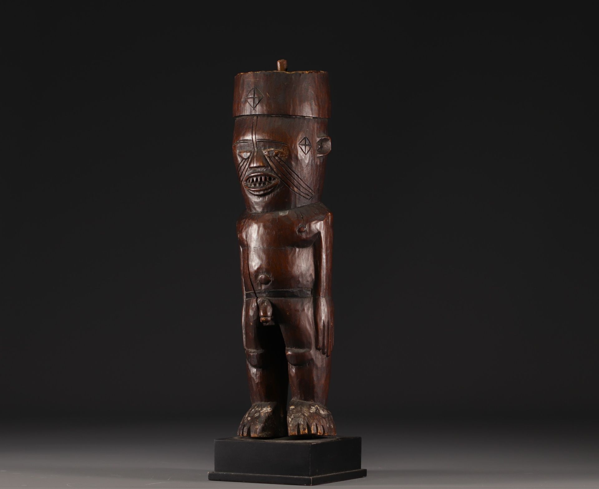 Kuyu figure / statue - Congo Brazzaville