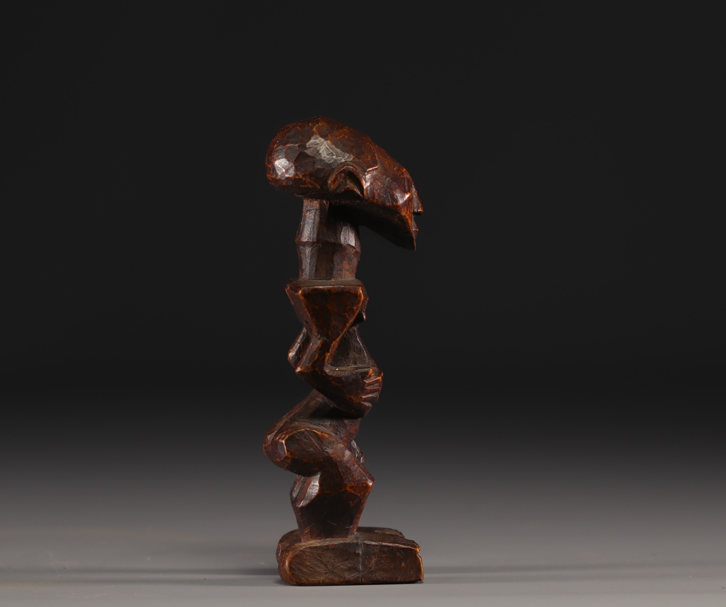 Songye figure - Dem.Rep.Congo - Image 3 of 5
