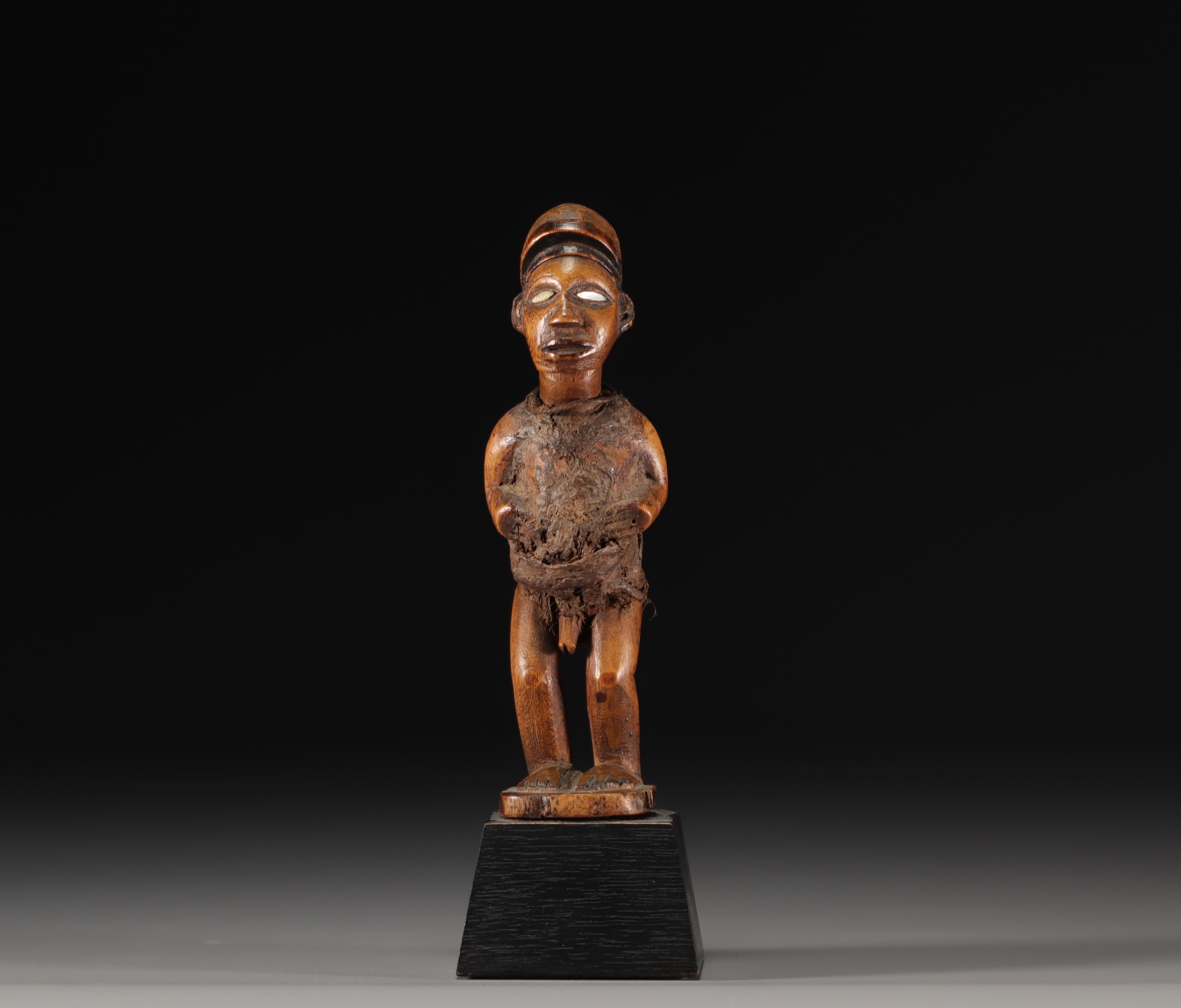 Bwende / Bembe statue/fetish - Rep.Dem.Congo - Image 4 of 7