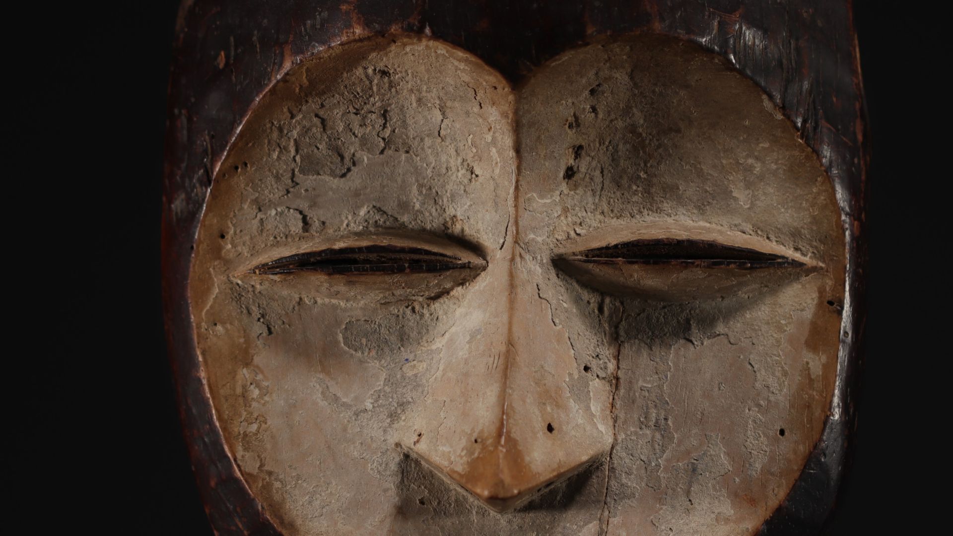 Lega mask - Dem.Rep.Congo - Image 2 of 7
