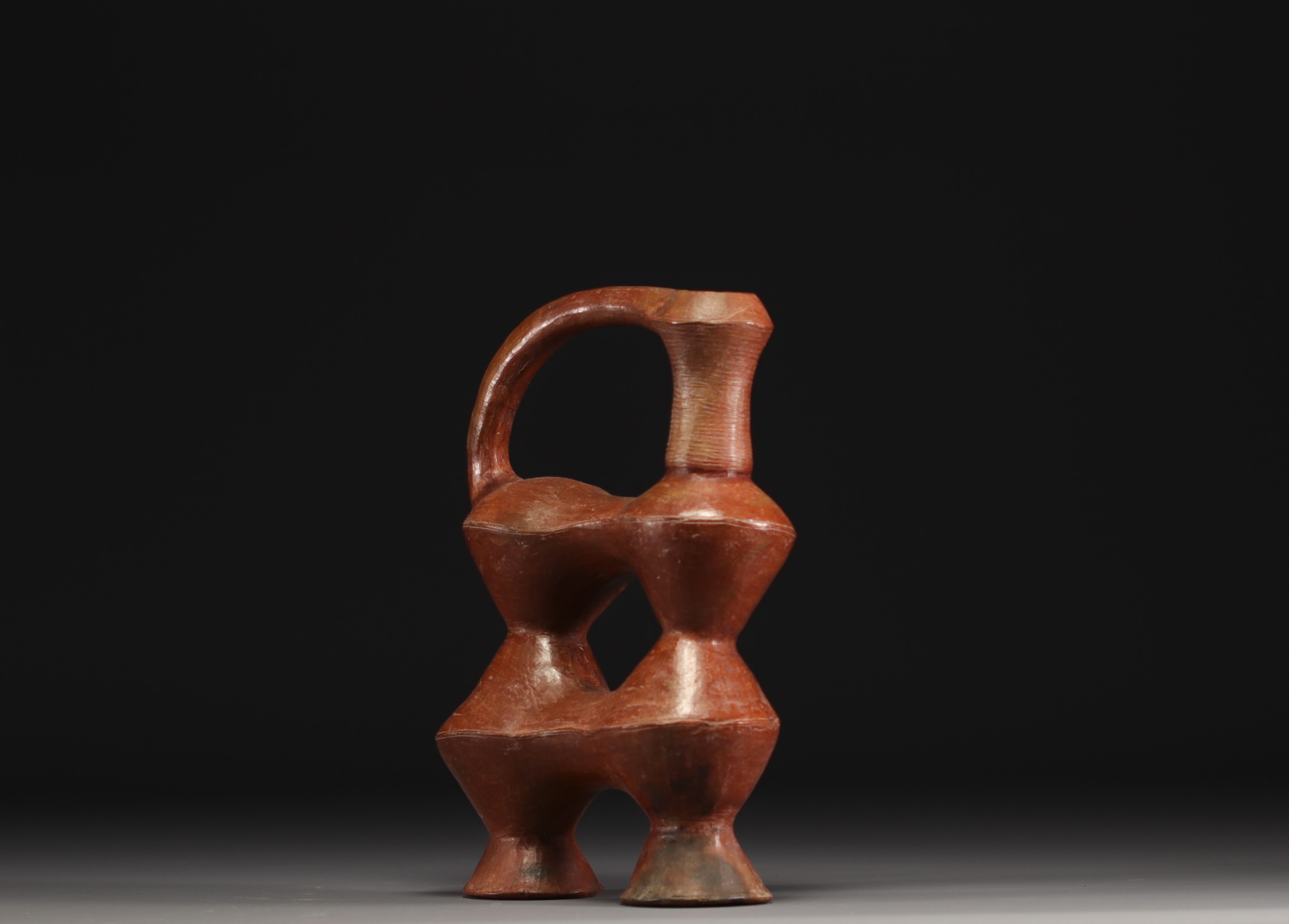 Teke earthenware receptacle - Rep.Dem.Congo - Image 2 of 3