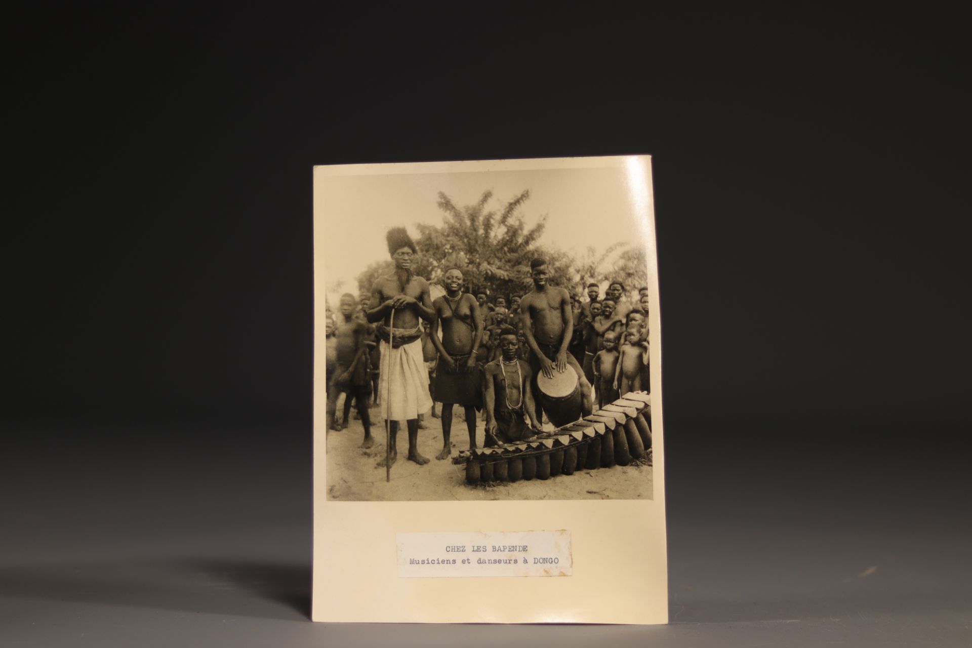 9  photos (23x18cm) of various tribes - Rep. Dem. Congo - Image 5 of 10