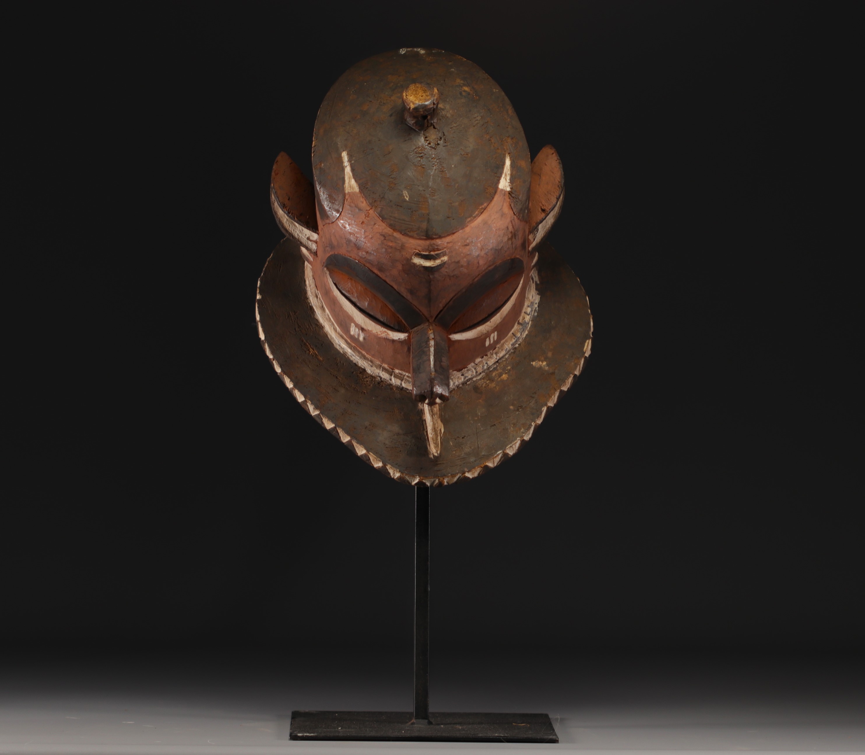 Eastern Pende mask - Dem.Rep.Congo - Image 3 of 7