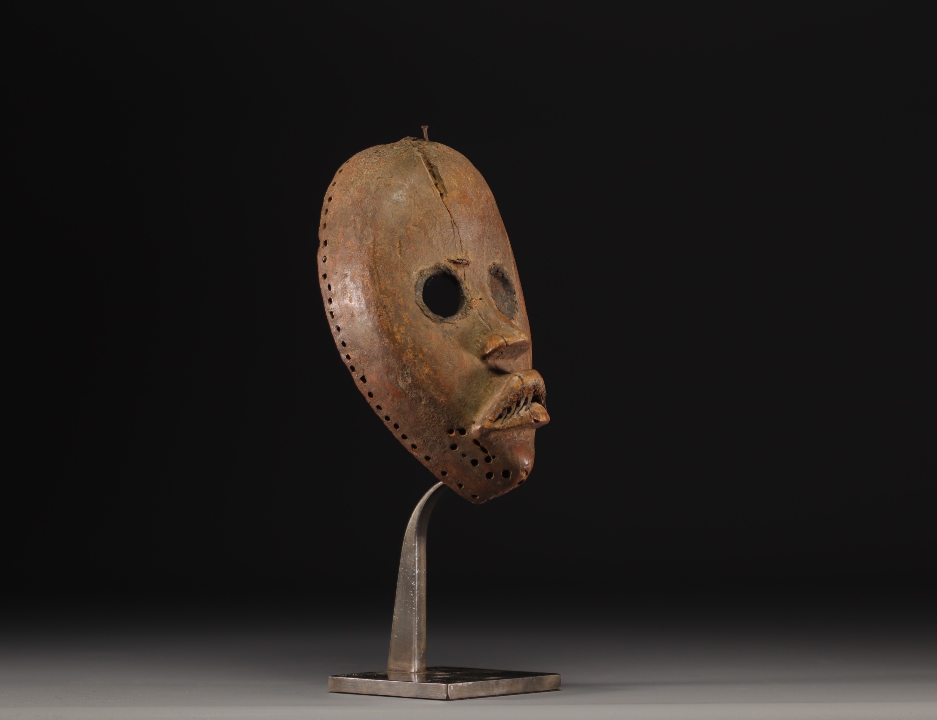 Dan mask - Ivory Coast - Image 4 of 7