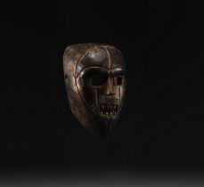 Tanzanian mask ?