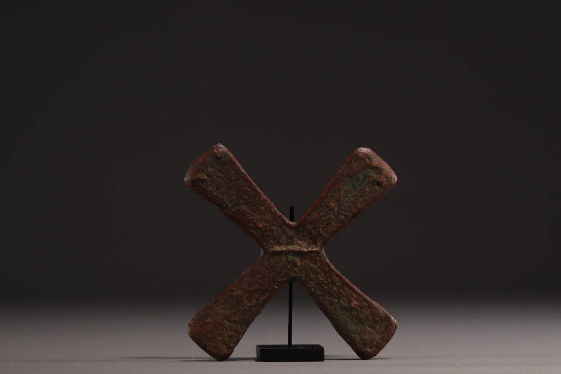 Set of three Katanga cross coins, early 20th century. - Image 4 of 4