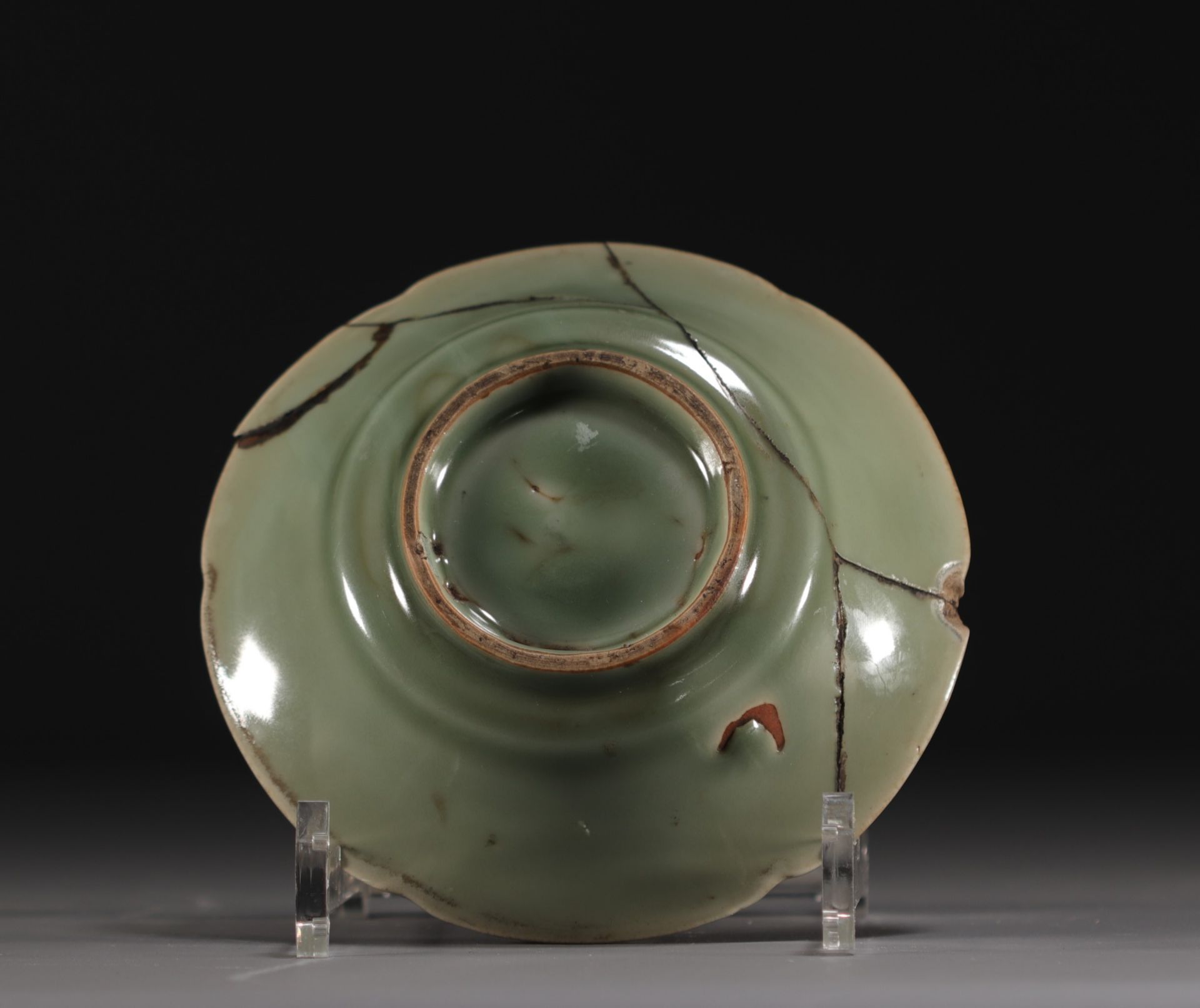 China - Celadon rimmed plate, Song period. - Image 3 of 3