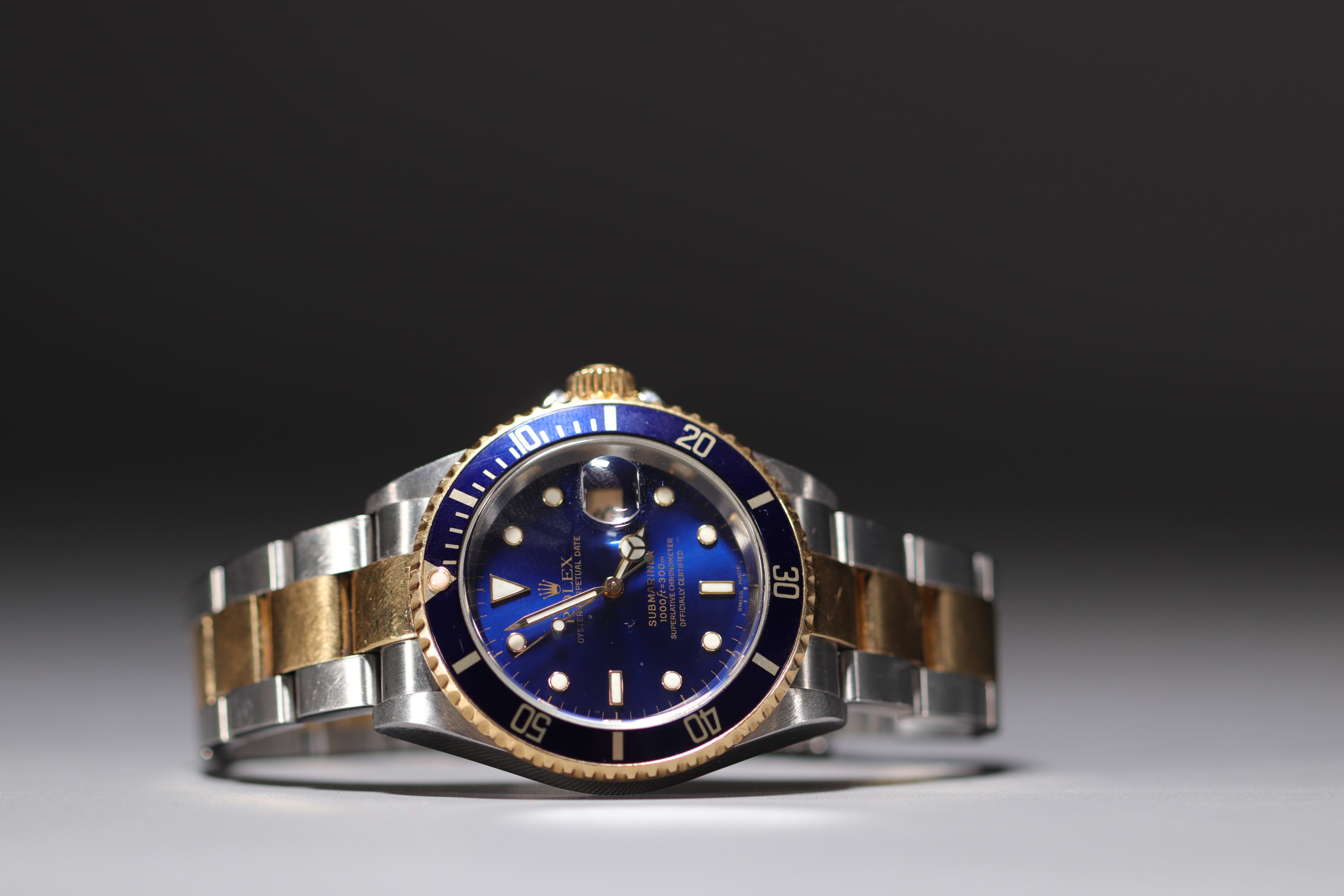 Rolex Submariner "Sultan" Oyster Perpetual Date 18k yellow gold and steel (16613) Full Set, year 200 - Image 3 of 3