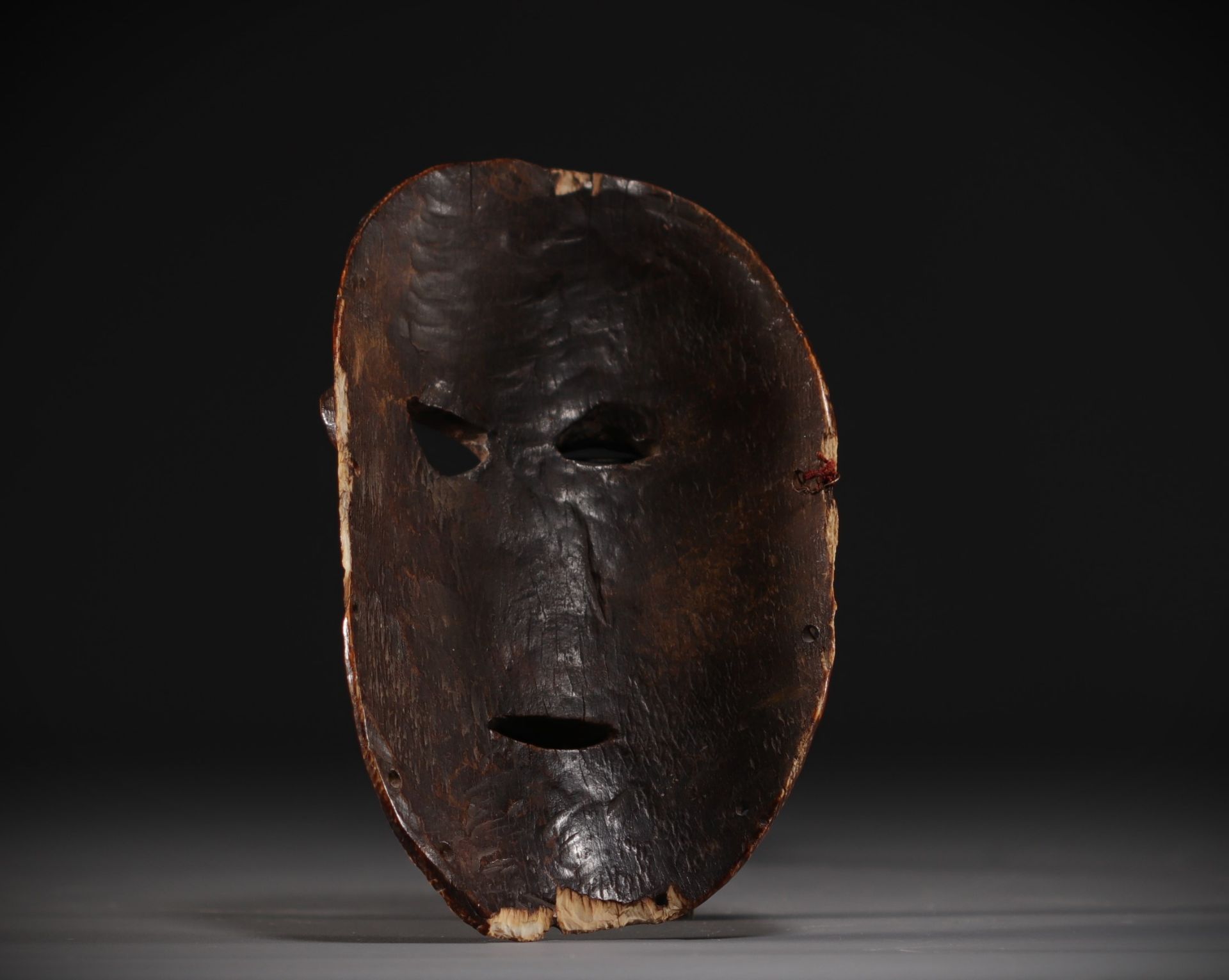 DRC - Lega mask in ivory. - Image 4 of 4