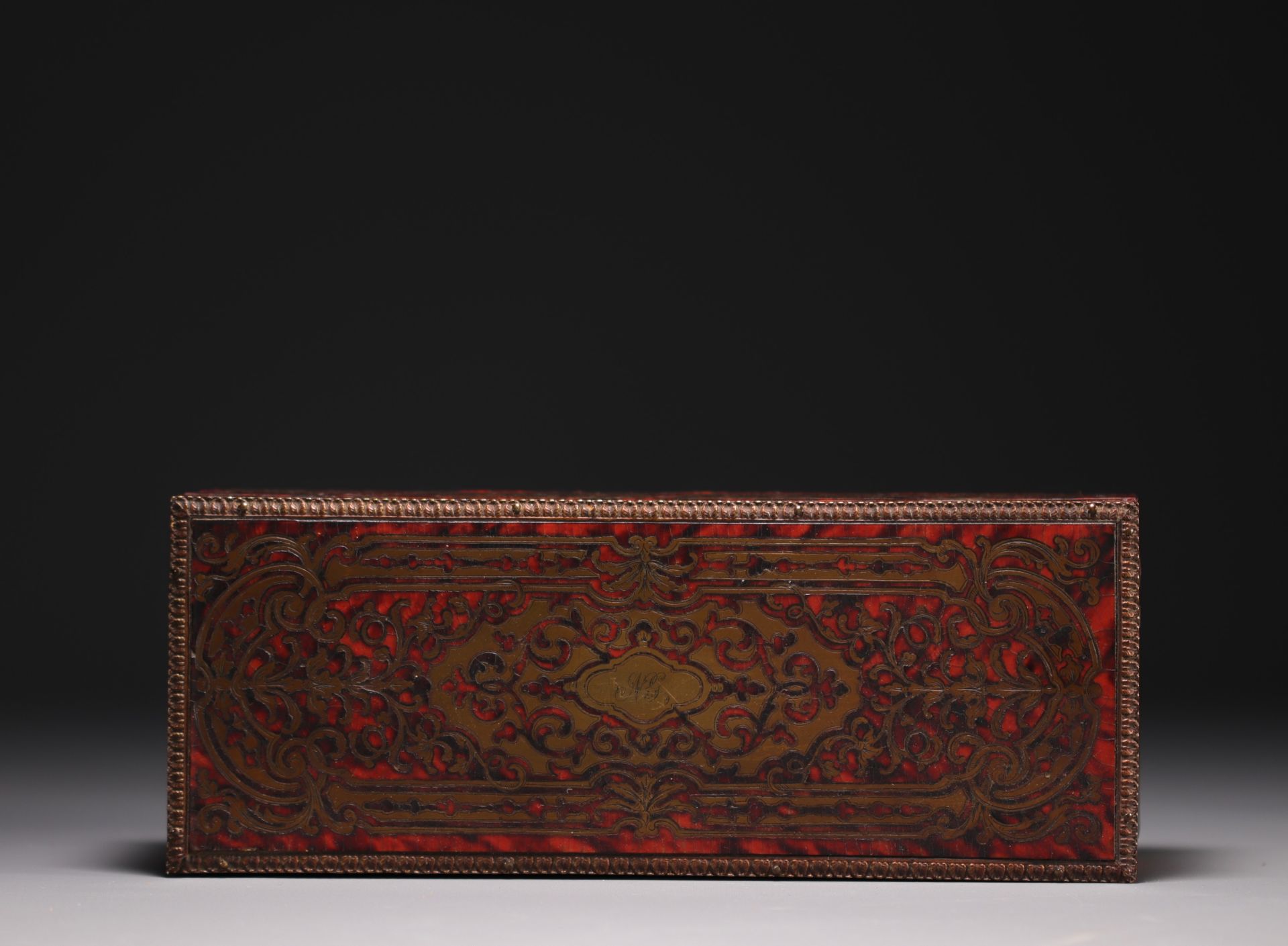Set of four marquetry and lacquer boxes including a glove box stamped Tahan F. du Roi in Paris. - Bild 4 aus 9