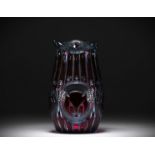 Val Saint Lambert - Rare Art Deco vase decorated with a cat's head in red with blue lining.