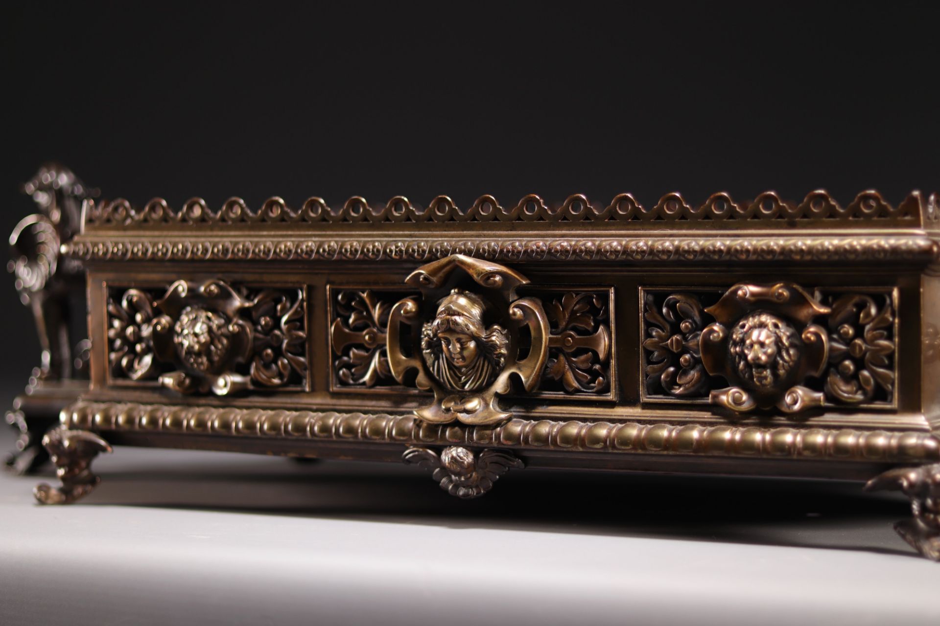 Napoleon III period bronze table planter, 19th century. - Bild 6 aus 6