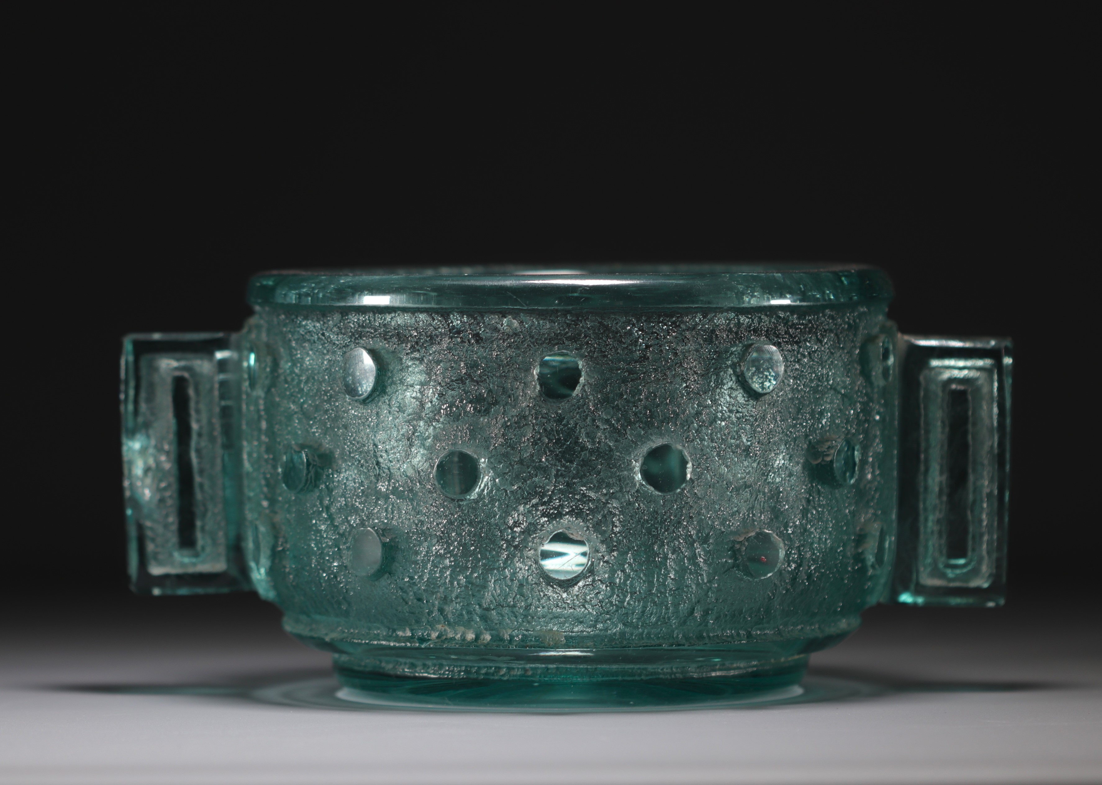 DAUM Nancy - Imposing Art Deco engraved crystal bowl. - Image 4 of 4