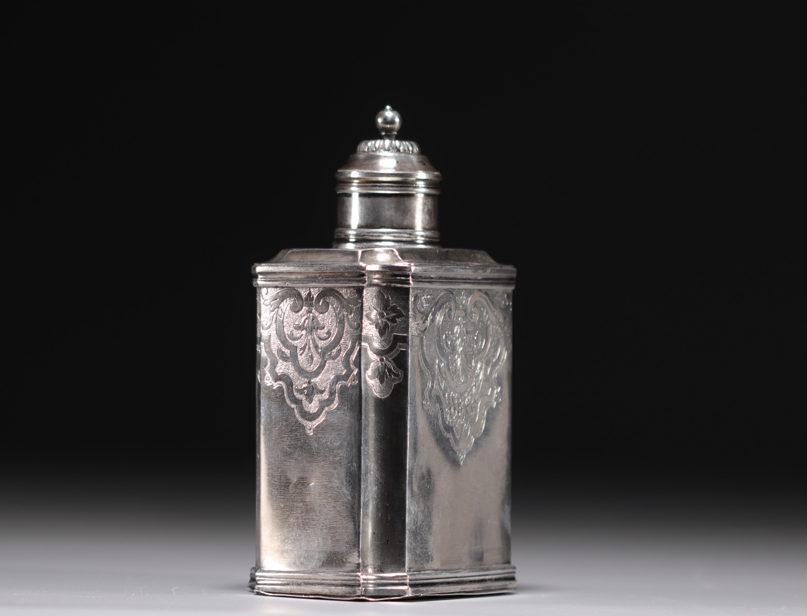 Silver tea caddy, French hallmark of imported work. - Image 2 of 4