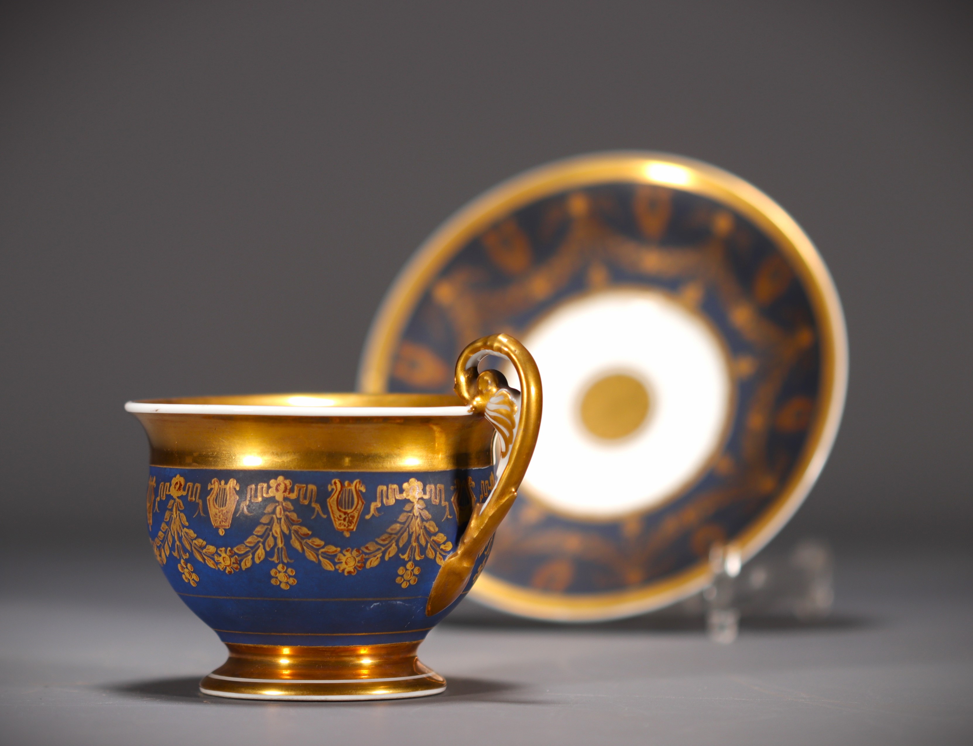 Blue and gold porcelain chocolate cup and saucer, Empire, 19th century. - Image 2 of 4