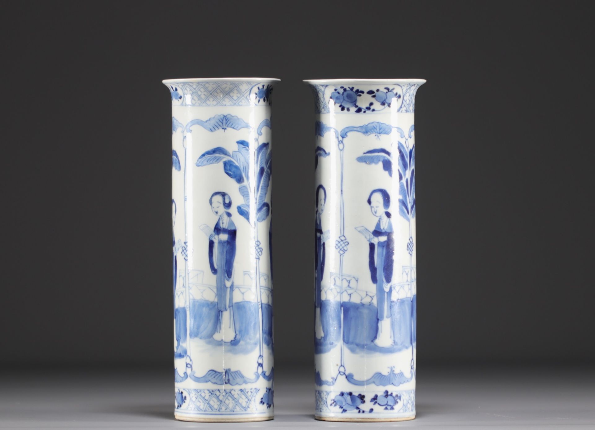 China - Pair of blue-white porcelain vases decorated with ladies and bats, Kanjxi mark, 19th century