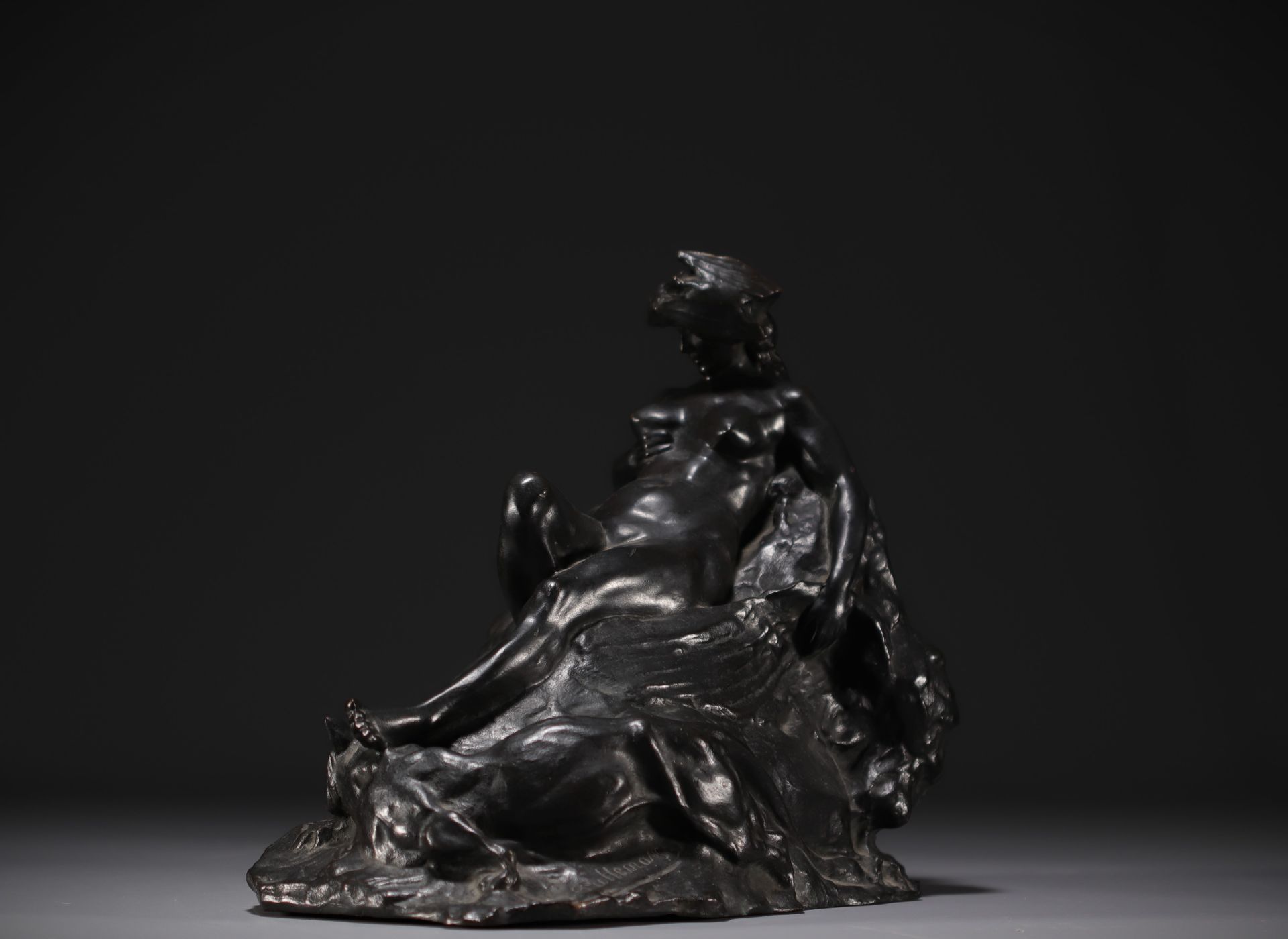 Auguste PUTTEMANS (1866-1922) "Jeune femme nue a la pantheres" Sculpture in bronze with black patina - Image 2 of 6