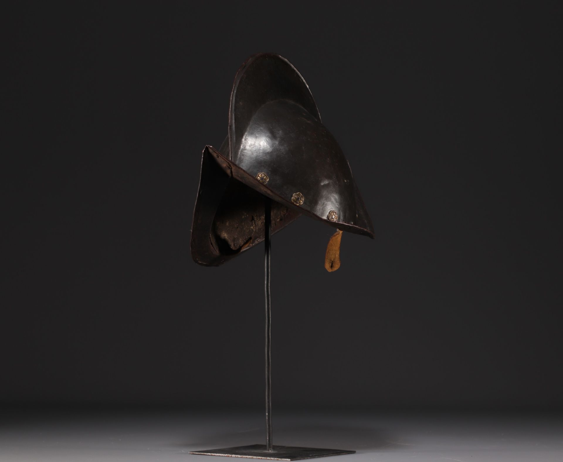 Morion helmet, Nuremberg, dating from the 16th century. - Bild 4 aus 6